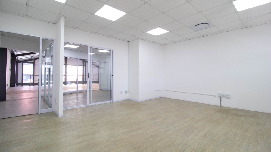 To Let Commercial Property for Rent in Woodstock Western Cape